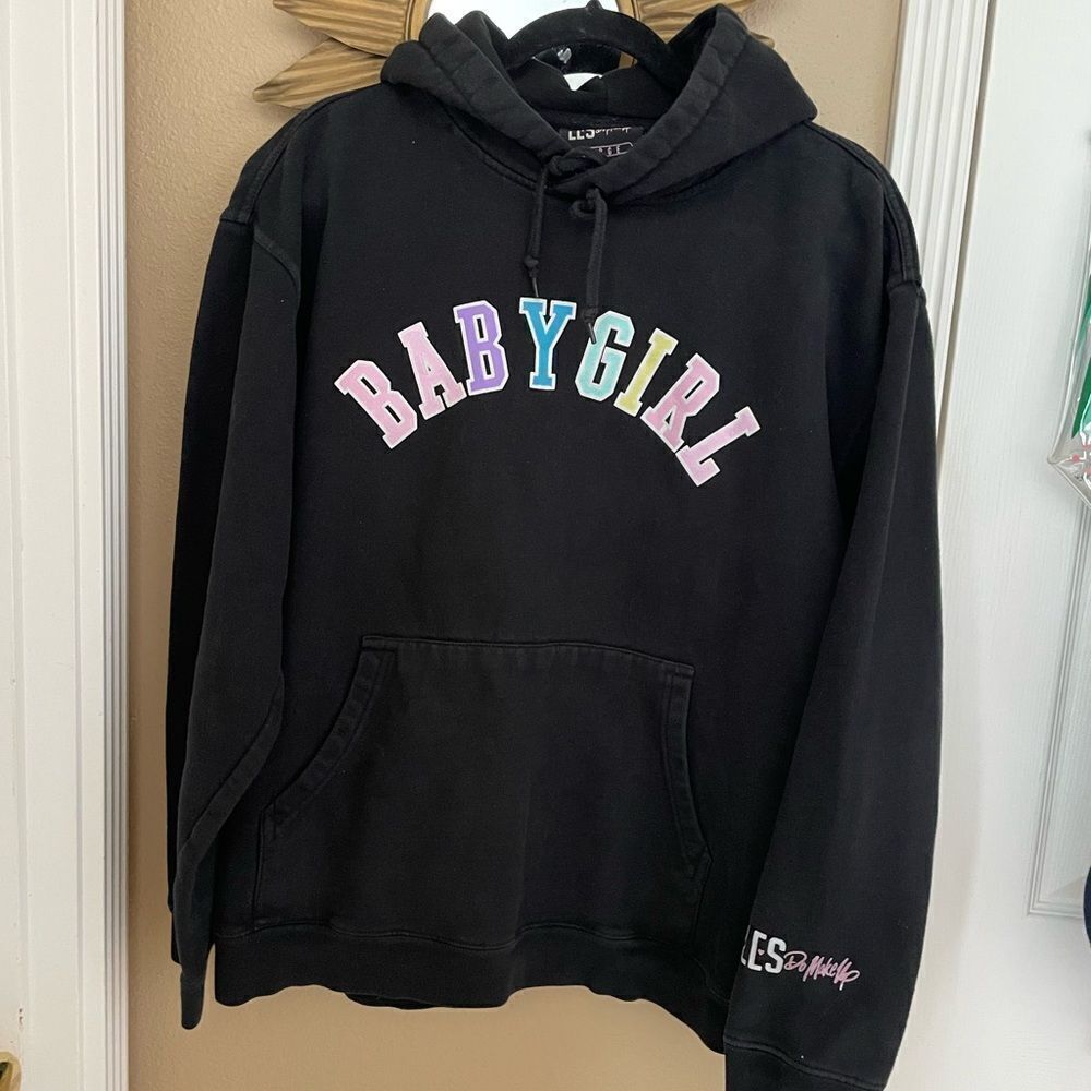 Les Do Makeup BABYGIRL Black Hoodie L